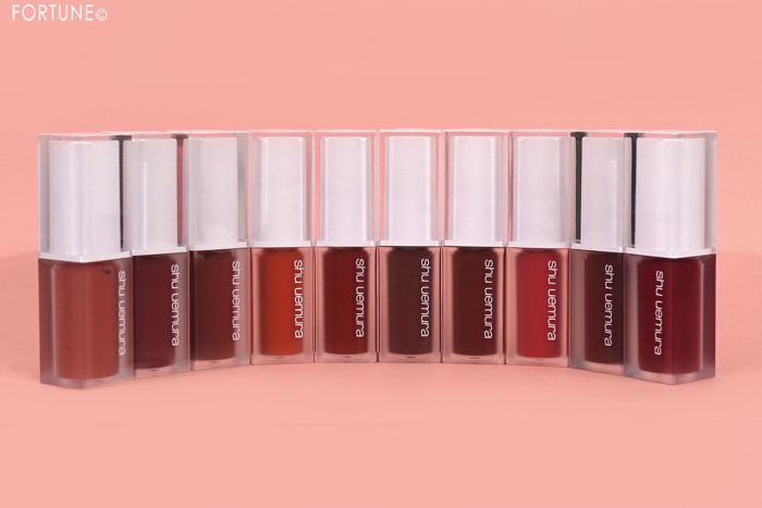シュウウエムラ24年春新作リップ『キヌケアグローアップ』を全色
