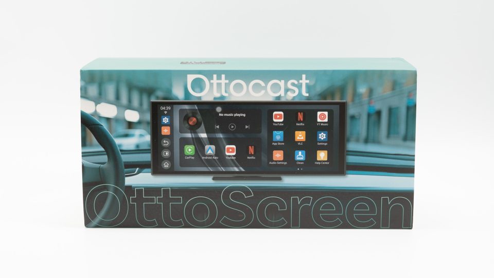 無線CarPlay対応の11.4型後付けディスプレイオーディオ「Ottocast
