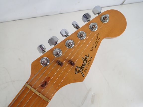 高額買取実施中!!】珍品 Fender USA エレキギター Standard