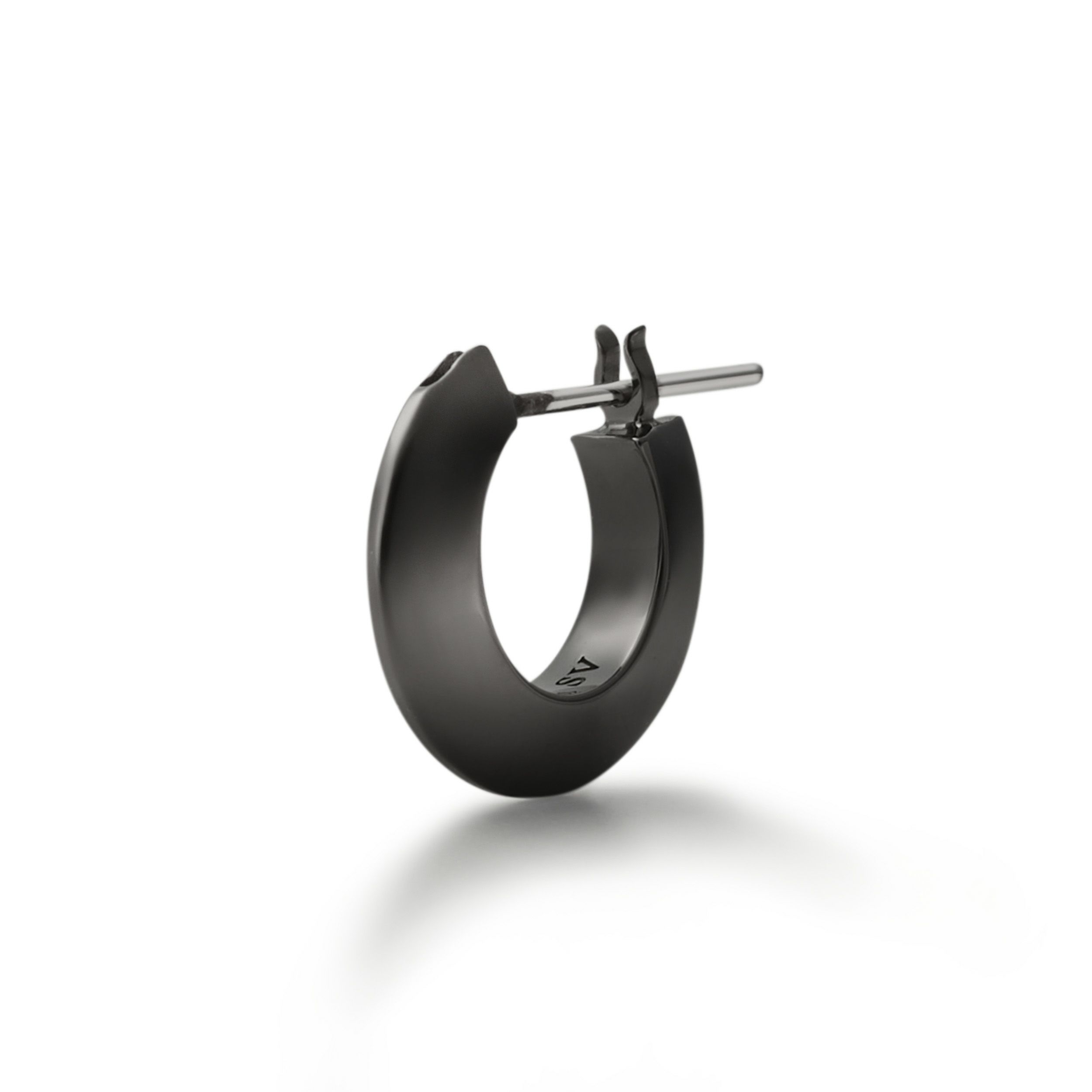 Eternal Pierce - L - BLACK | GARNI ONLINE STORE