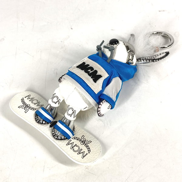 Qoo10] MCM キーホルダー ラビット スノーボード う