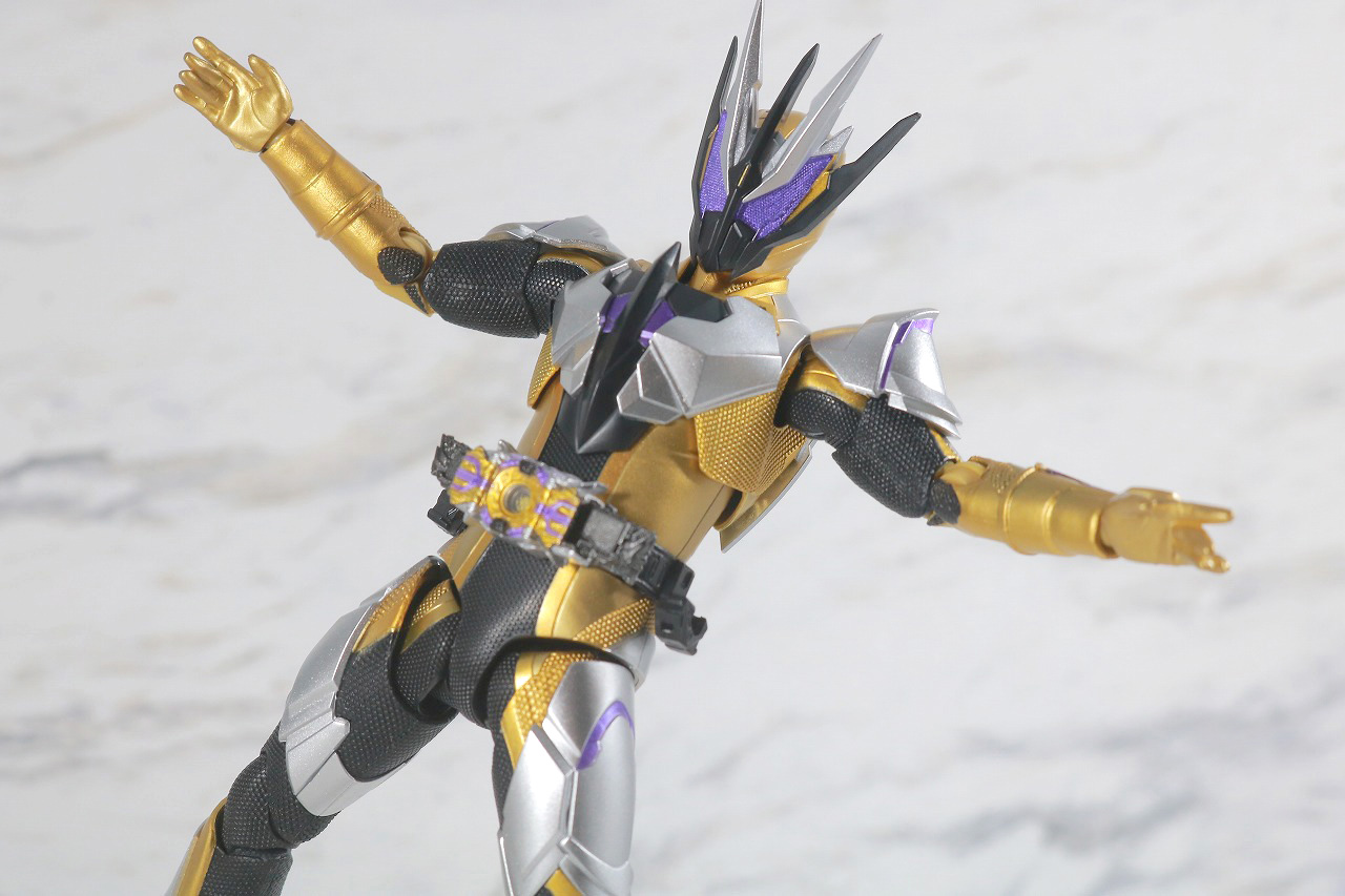 フィギュアーツ 仮面ライダーサウザー レイドライザー付き ゼロワン