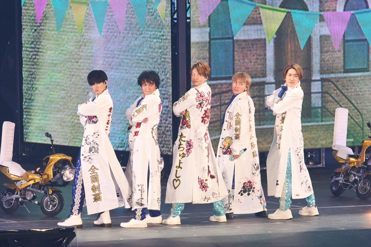 SUPER EIGHTが届ける20年の軌跡と想い。大感動の3時間半越えの「二十祭
