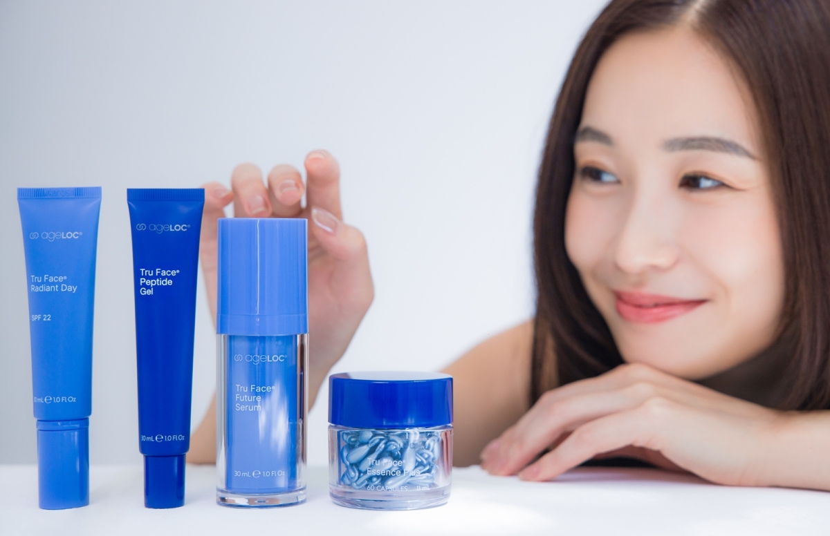 モデルも実感！素肌の底上げに‟トゥルー フェイス”を選択する理由 | GINGER