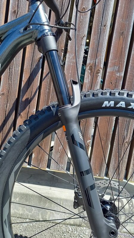 マウンテンバイク「STANCE 29ER 2」入荷 ｜ ジャイアントストア高知