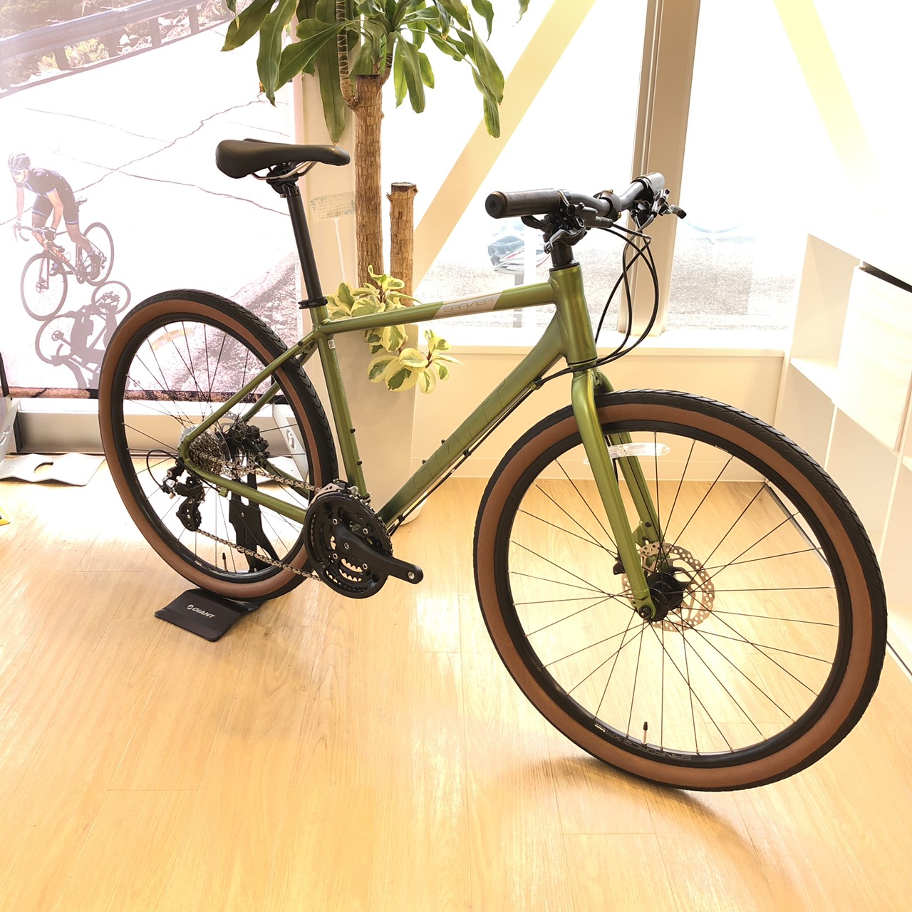 車両紹介】未舗装を”あえて”走りたくなる！GRAVIER DISC のご紹介