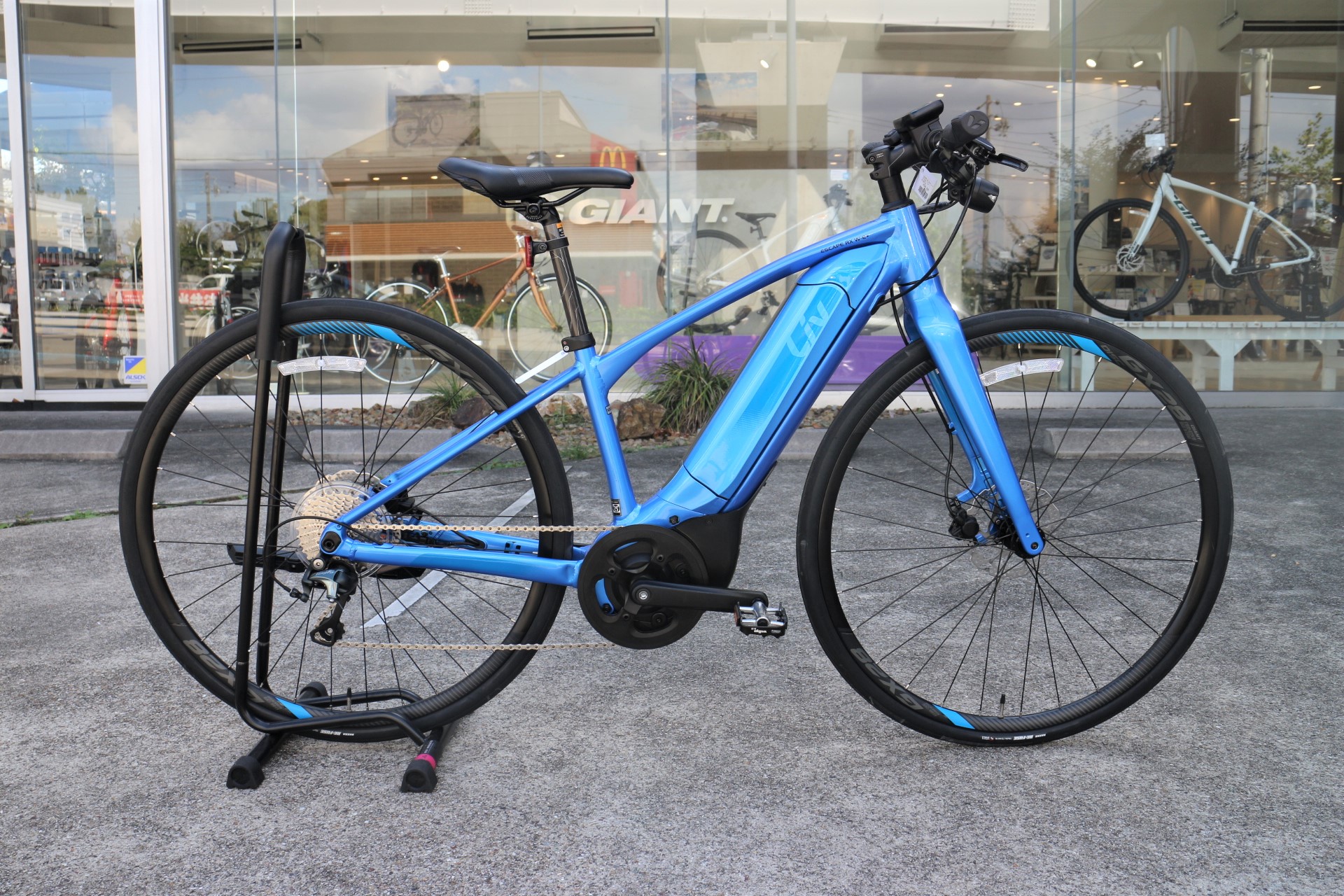 GIANT ESCAPE RX-E+ s 485m 電動アシスト自転車 GIANT Eバイク「ESCAPE