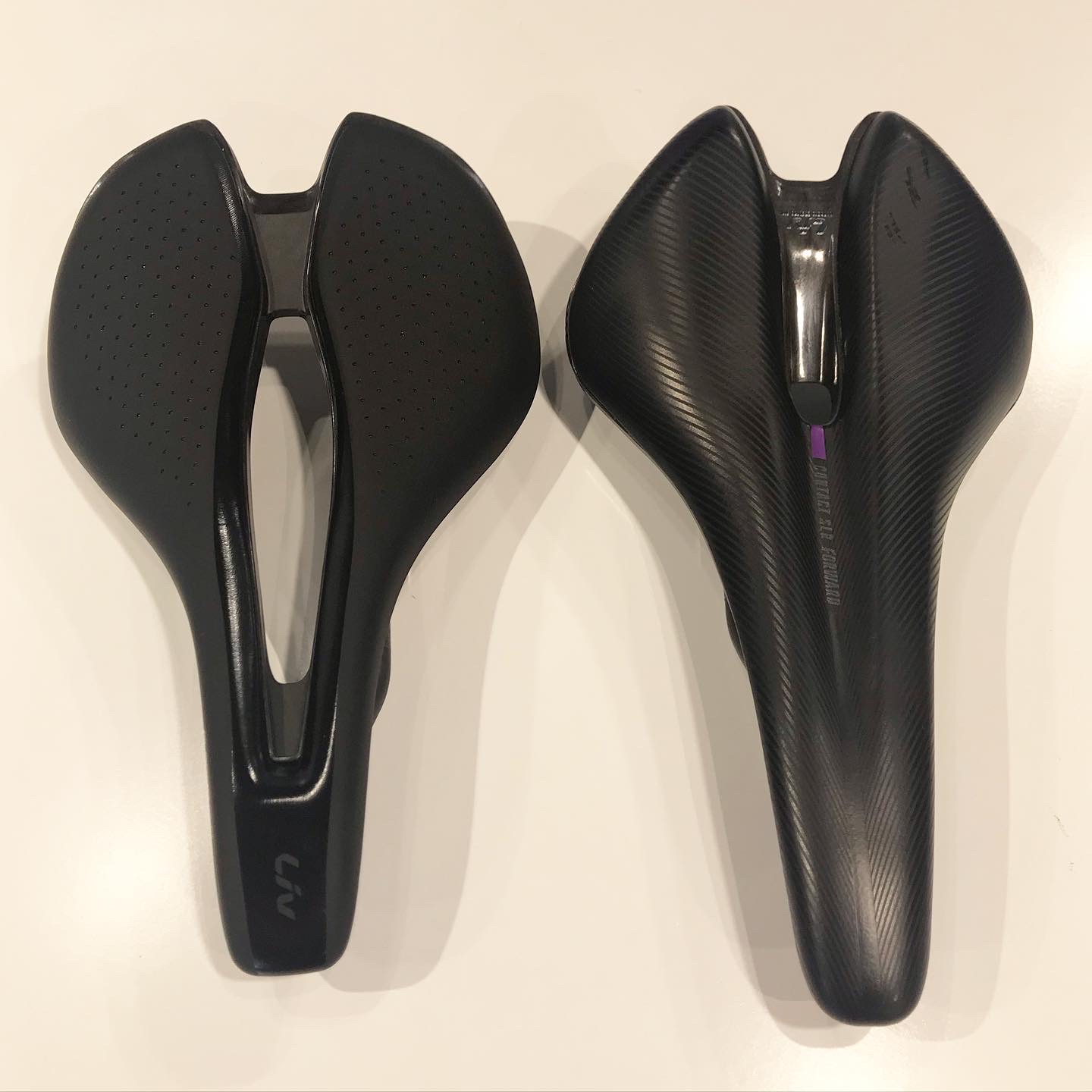 LIV ALACRA SLR カーボンサドル 187g LIV ALACRA SLR カーボンサドル