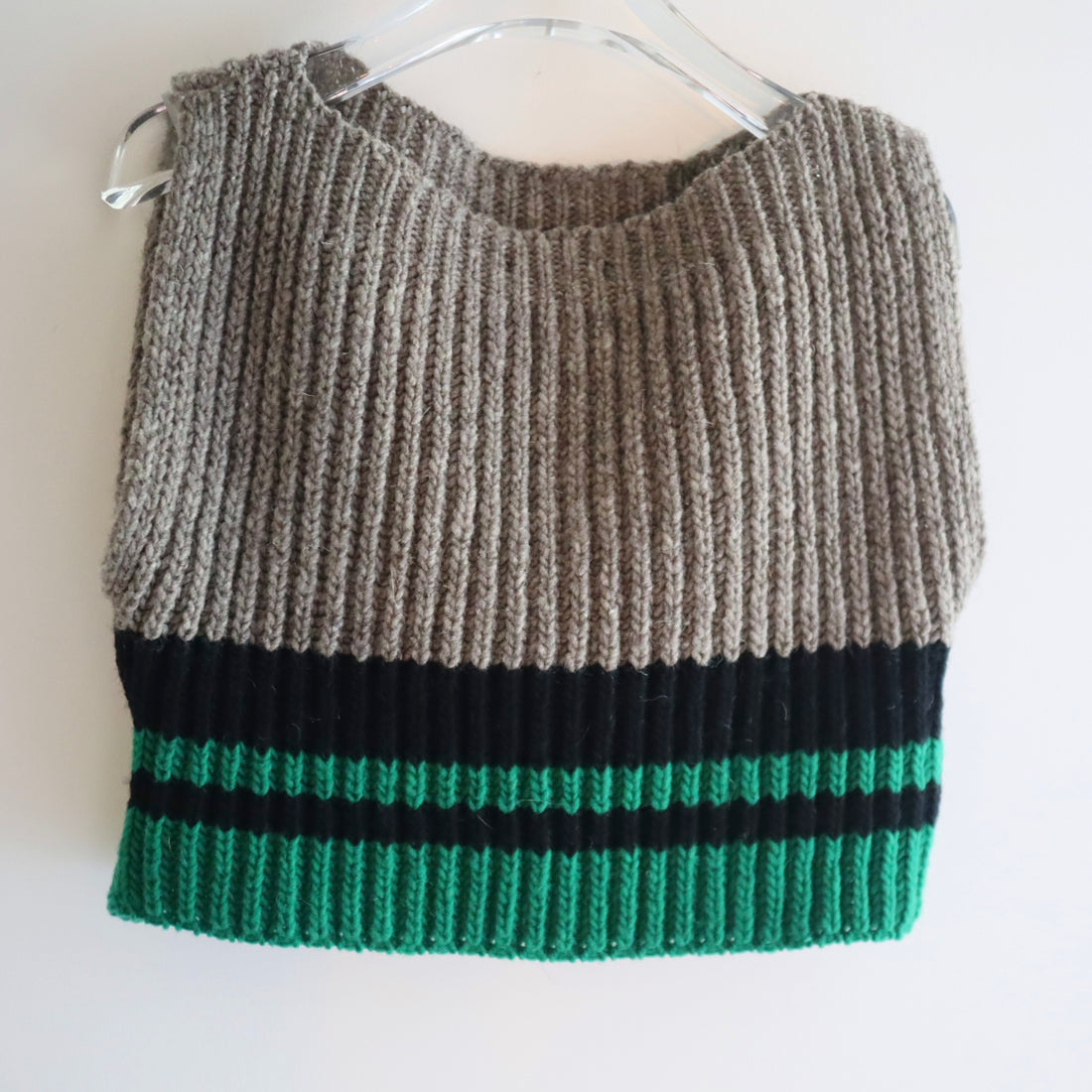 MERYLL ROGGE CROPPED TOP – GIGINA