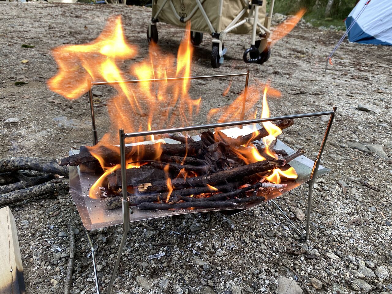 安くて使いやすいおススメ焚き火台「TokyoCamp 焚き火台」 | 物欲