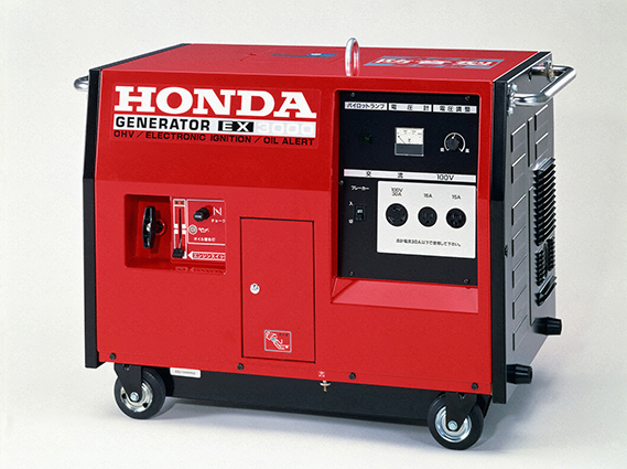 静粛性・経済性に優れ夜間工事などに最適な防音型発電機ホンダ「EX3000