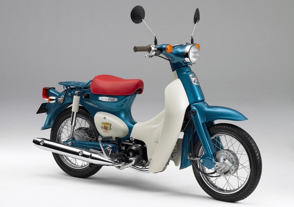 スーパーカブ誕生50周年を記念し「スーパーカブ50・50周年スペシャル