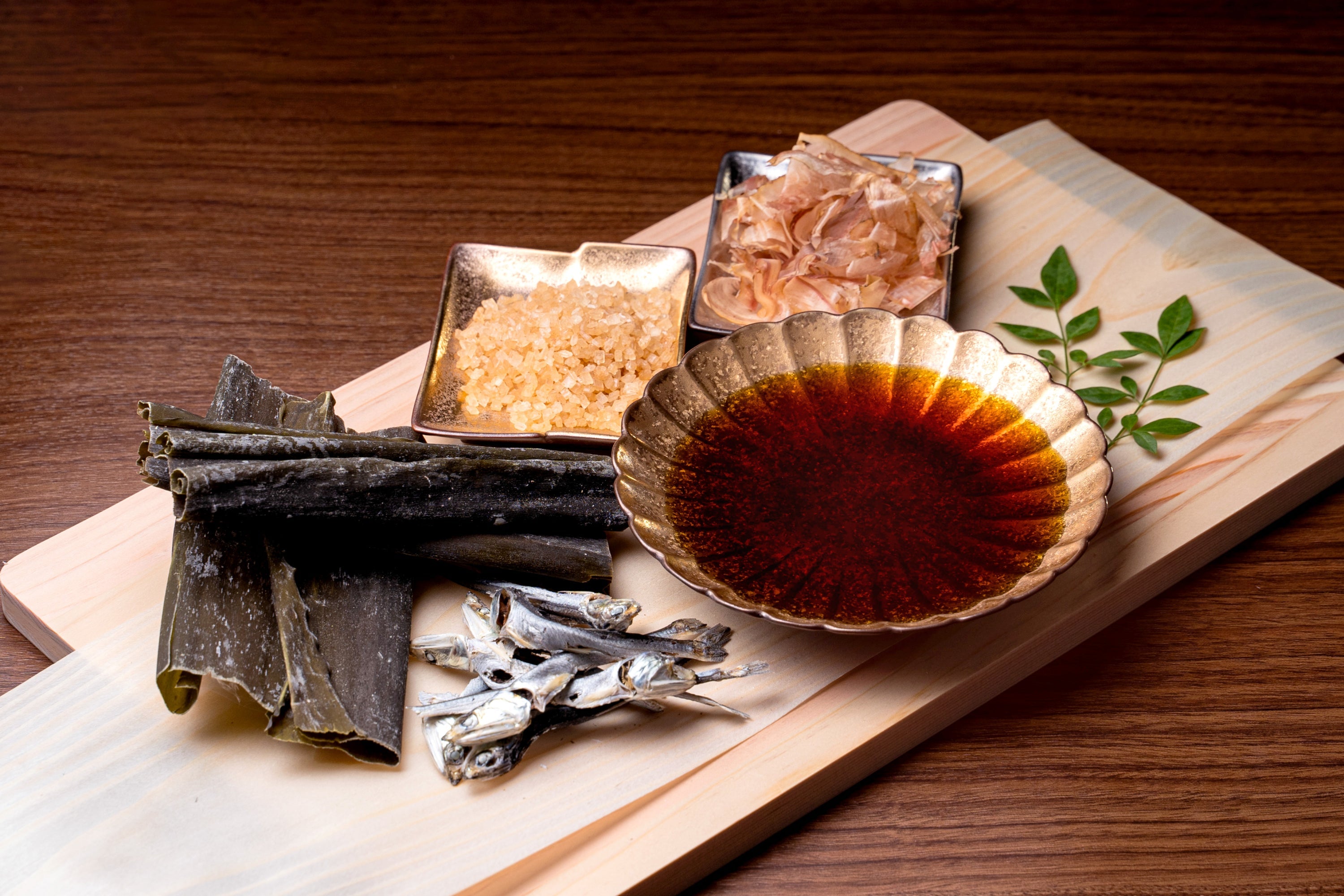 鳥しき：炭火伊達鶏の親子丼（親子鍋付き：卵なし） – ぐるなび