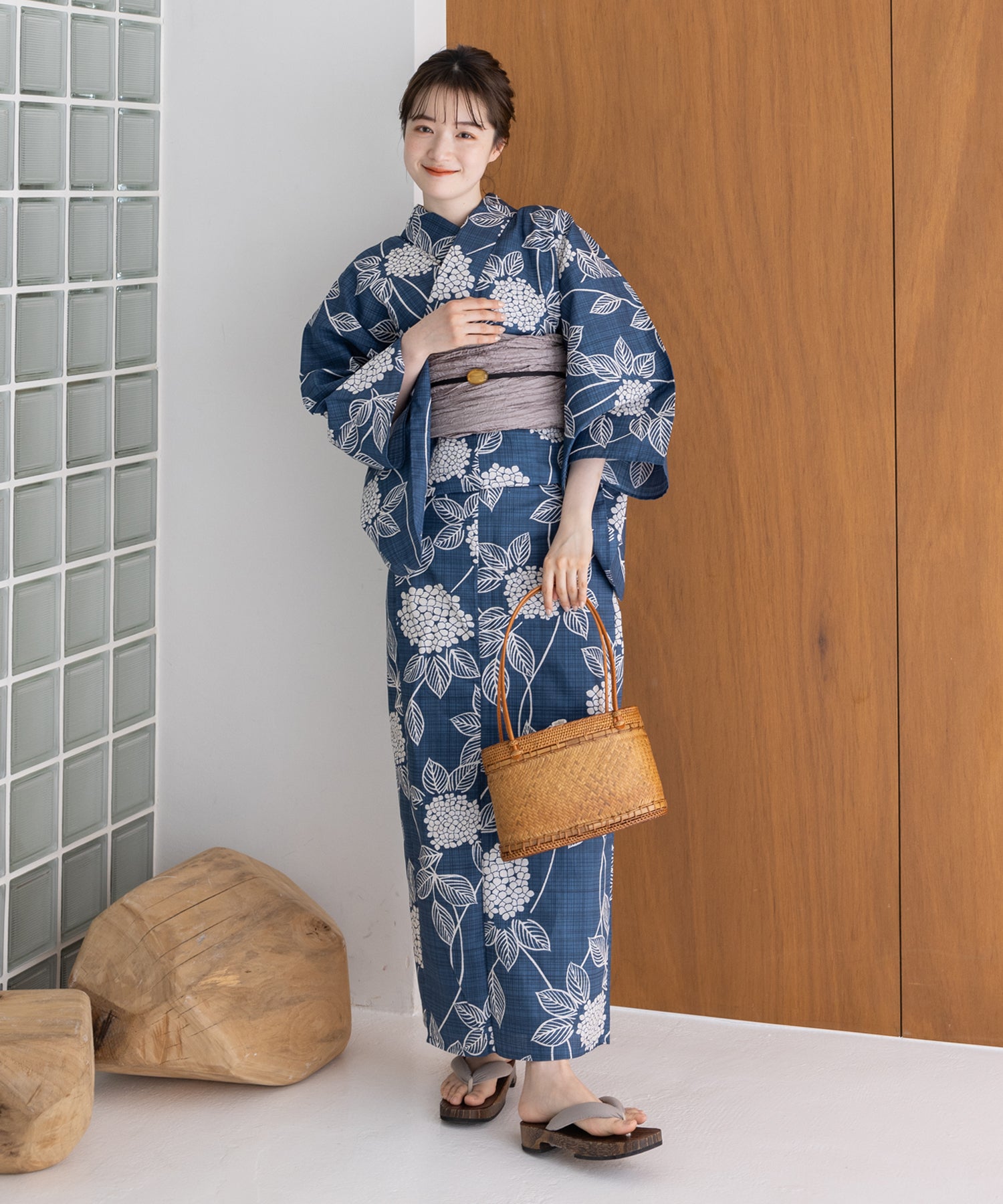 こだわり浴衣5点セット(浴衣/帯/下駄/腰紐/着付け冊子) 変わり織生地