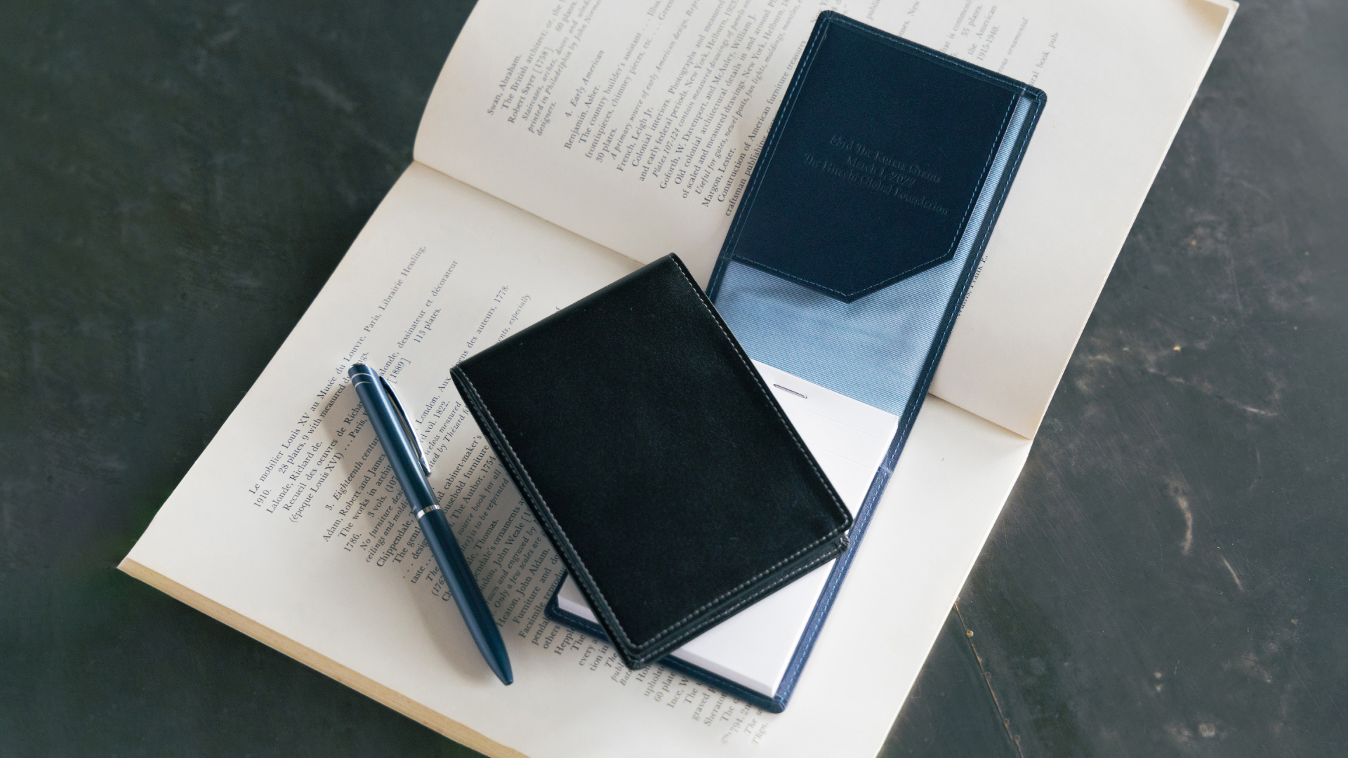 rhodia-cover-executive-2.jpg);