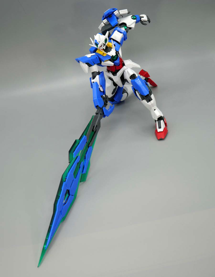 ガンプラ】MG 1/100 GNT-0000 ダブルオークアンタ レビュー | ポッチの