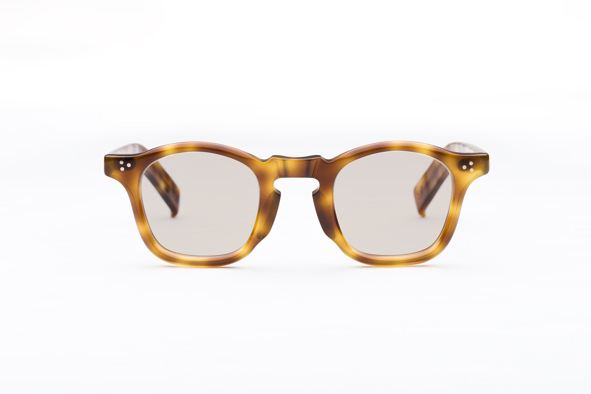 gp_05L_lm_brown_2048x.jpg?v=