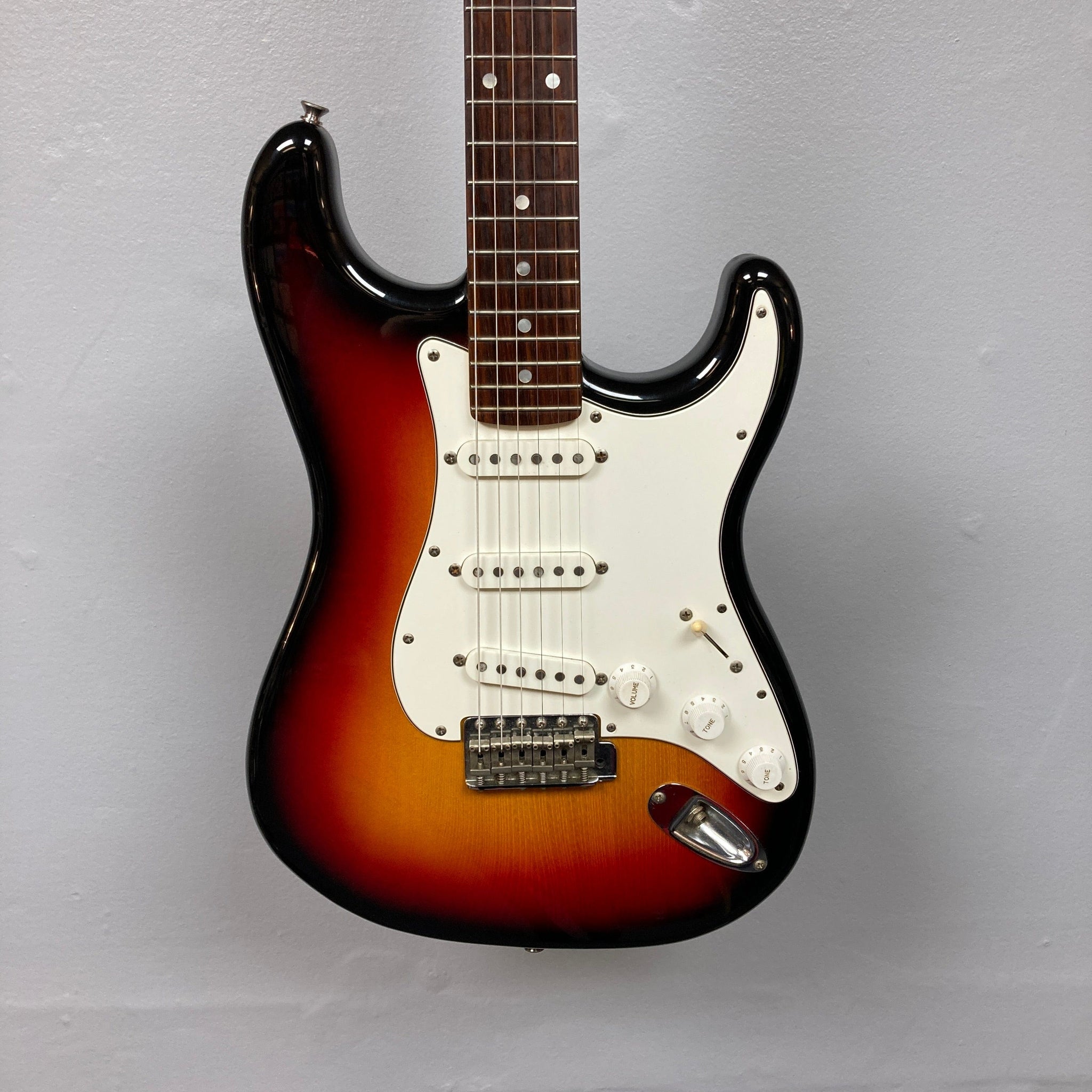 ESP Stratocaster: High-Quality Japanese Vintage Guitar Sale