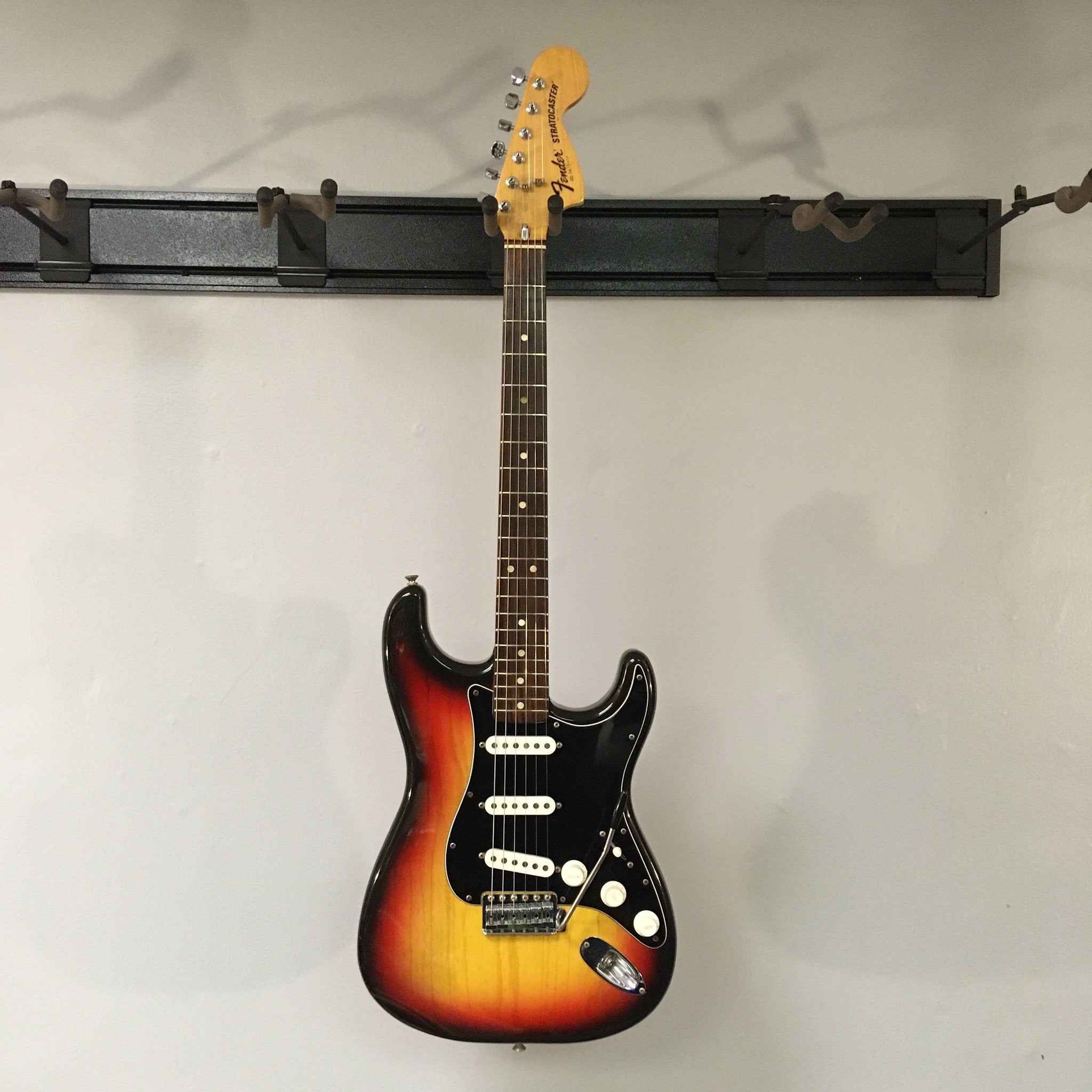 1976 Fender Strat - Classic Sunburst Tone, Great Condition