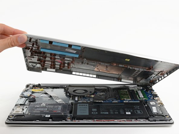 ∉ DELL Inspiron 5570 ストレージ無 Dell Inspiron 5570 SSDの交換