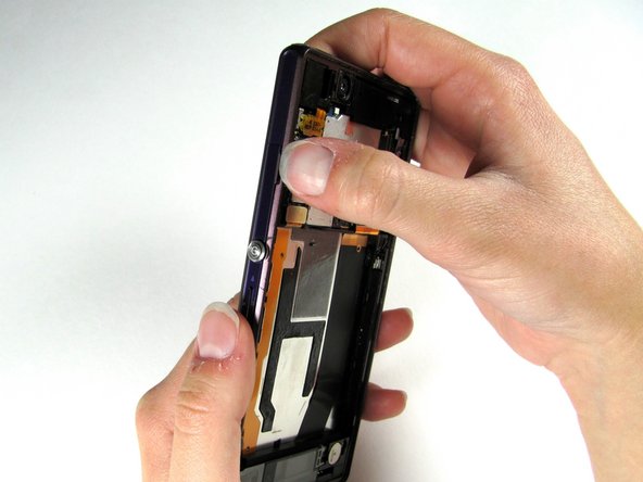 Sony Xperia Z SIMカードの交換 - iFixit 修理ガイド