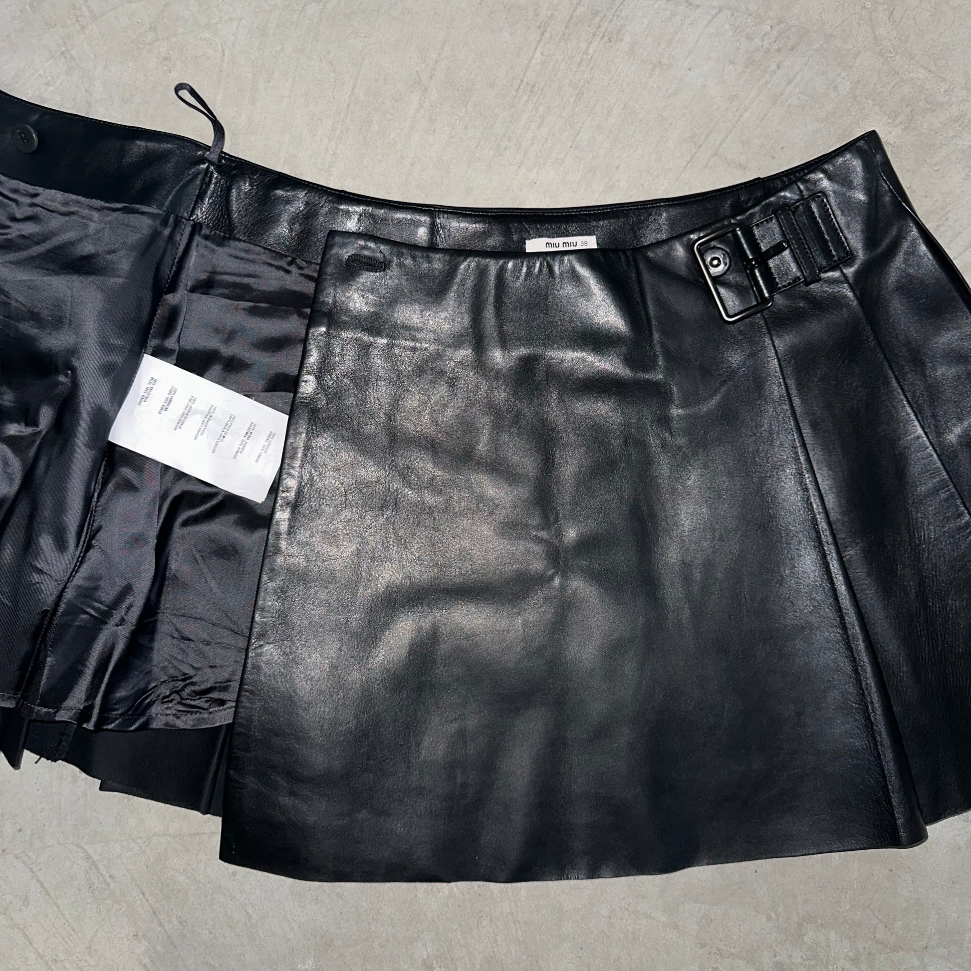 Miu Miu Leather Mini Skirt – Guzzi Archive