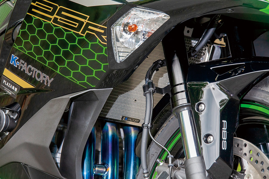 ケイファクトリーNinja ZX-25R（カワサキNinja ZX-25R） | ヘリテイジ