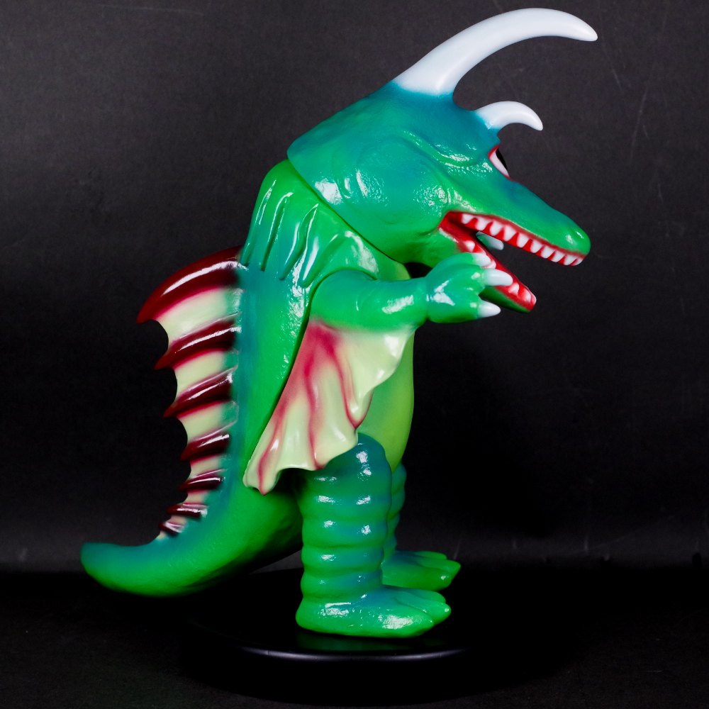 4月15日(月)12時より受注受付開始】【ドリームロケット】とかげ怪獣