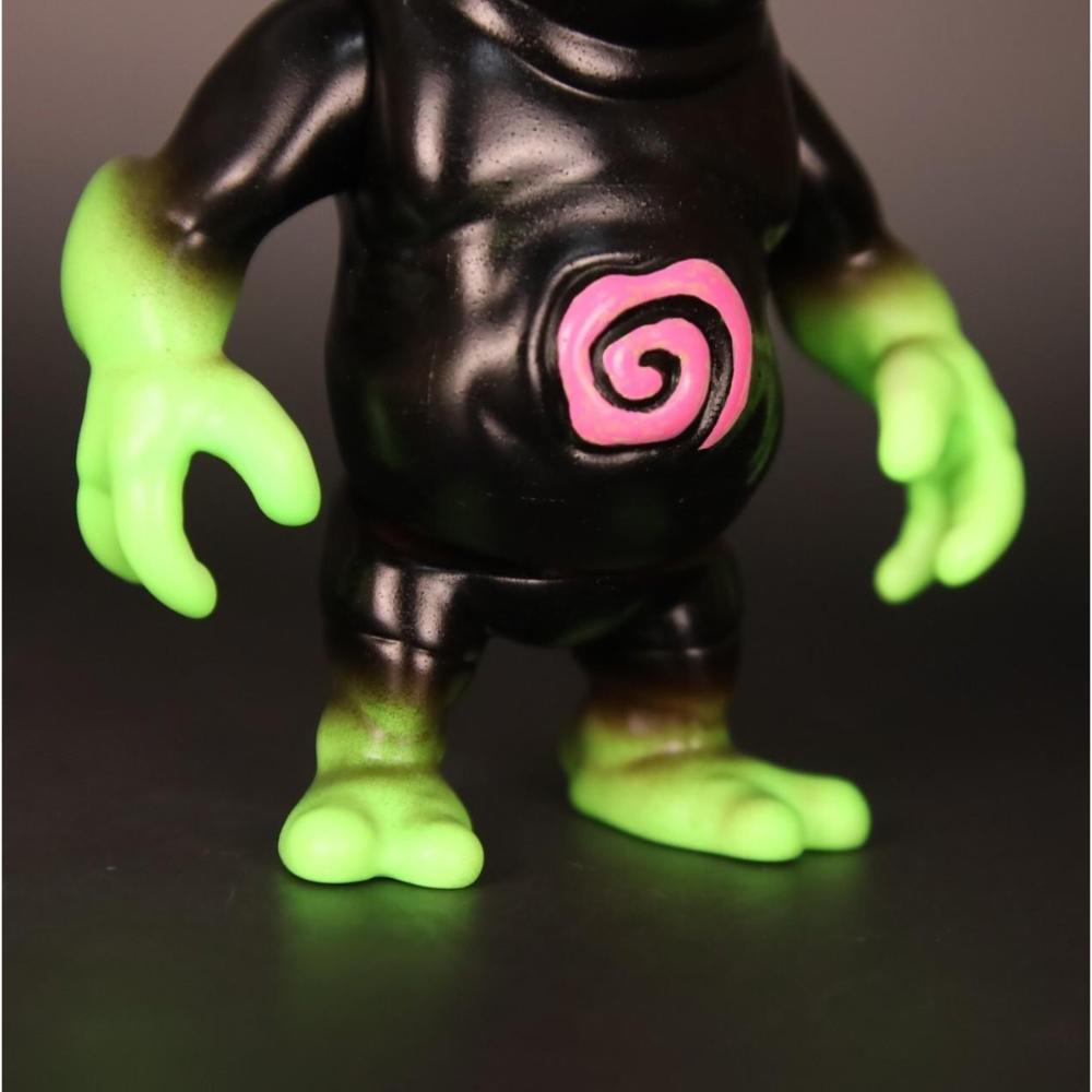 11月27日(水)18時より抽選開始】【Momoco Studio】地獄鮫が登場