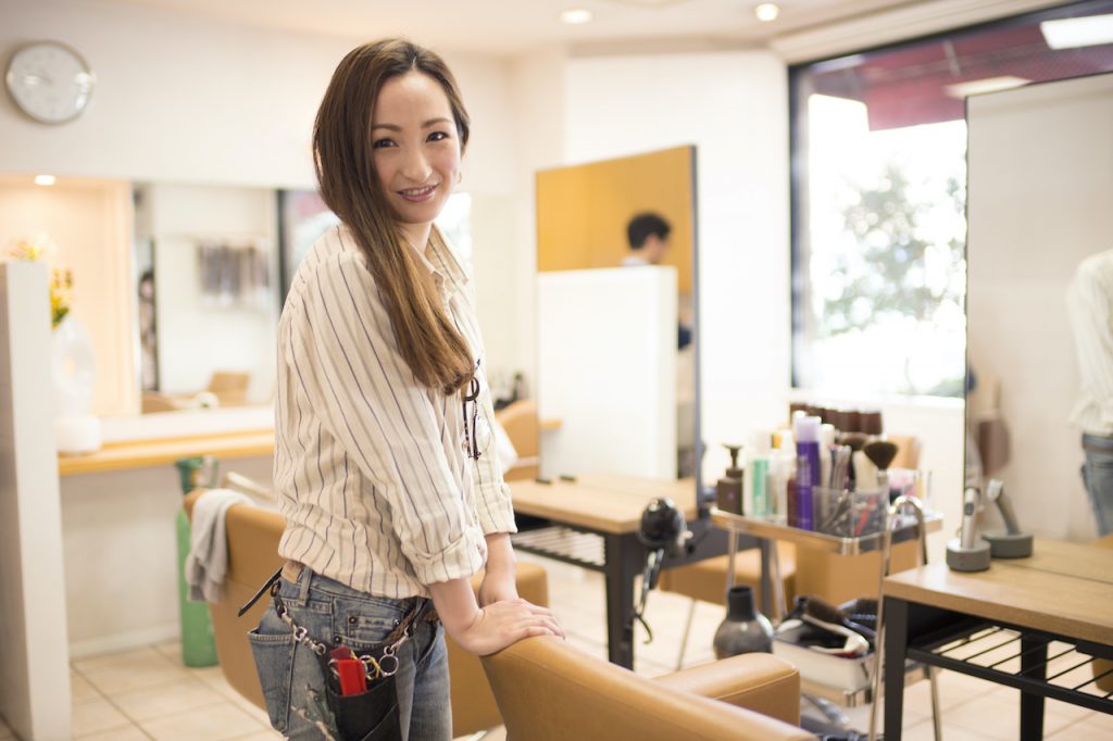2025年版】美容師初心者におすすめのシザーを種類別（シザー