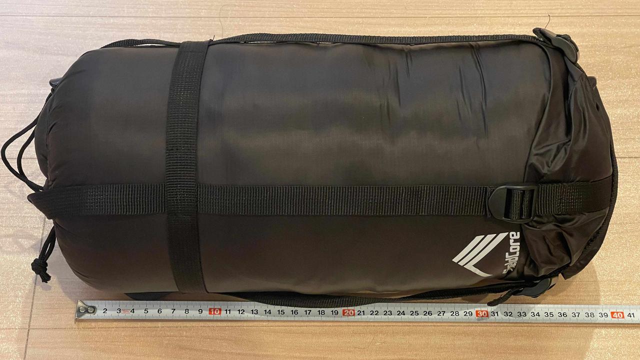 ワークマン『フュージョンダウンシュラフ』は軽くて暖かい！キャンプで