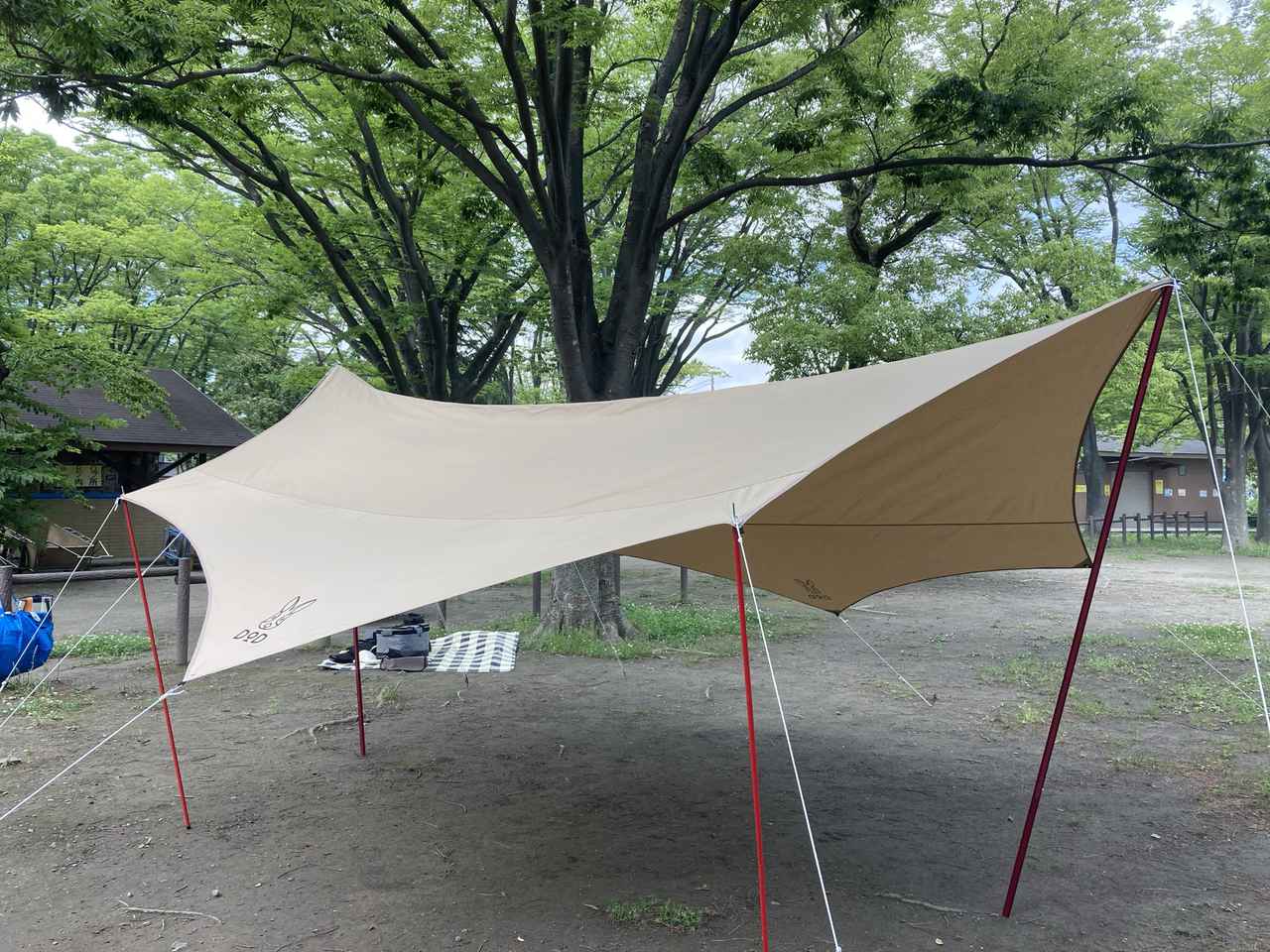 雨の日にも大活躍！ DOD『オクラタープ』で快適に焚き火やバーベキュー