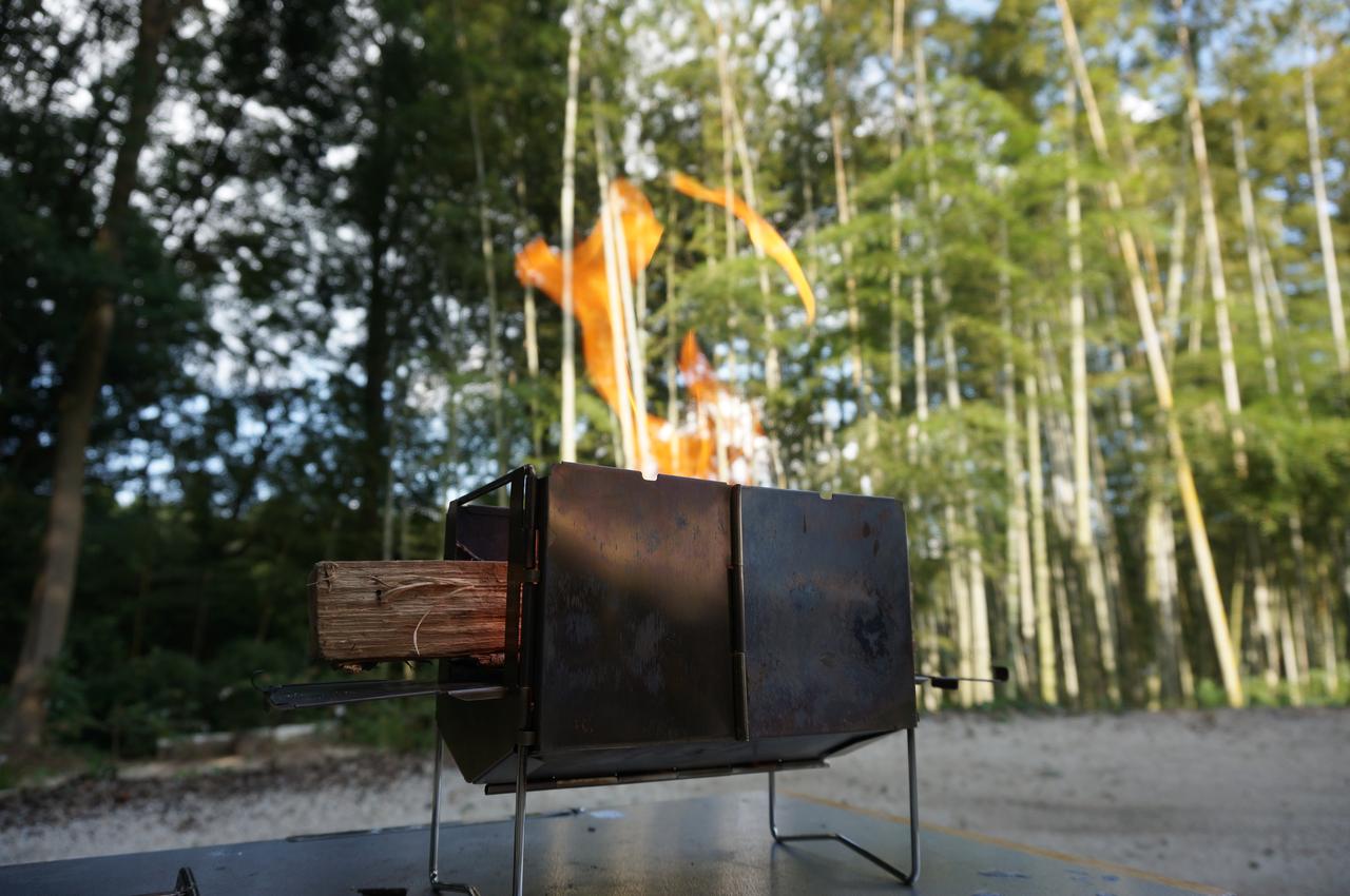 モンベルのソロ向け焚き火台をレビュー！ファミリーキャンパーも大満足