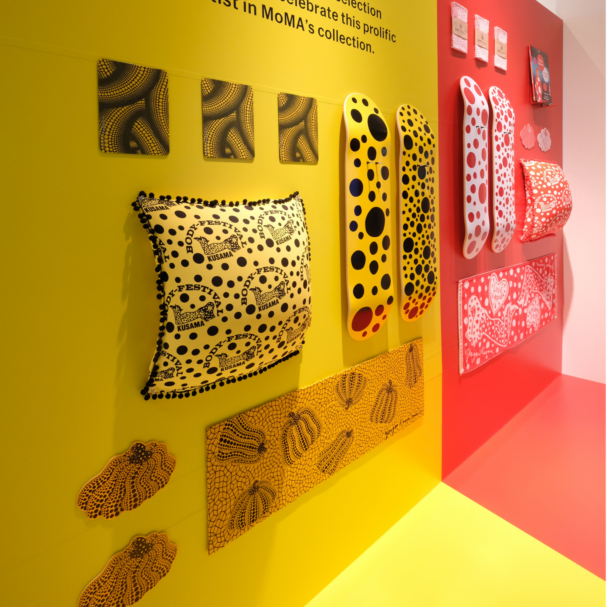 表参道のMoMA Design Storeで、現代アートの巨匠・草間彌生の世界に