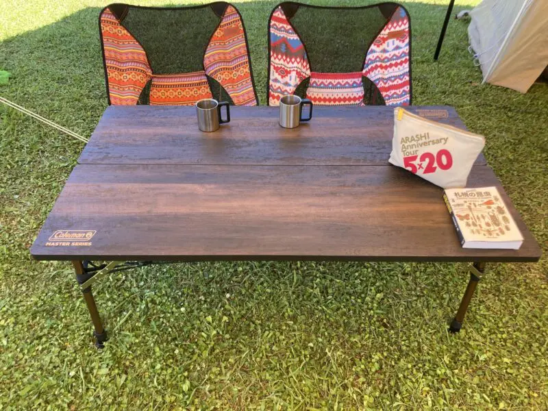 屋外未使用品！】コールマン コンフォートマスターバタフライテーブル