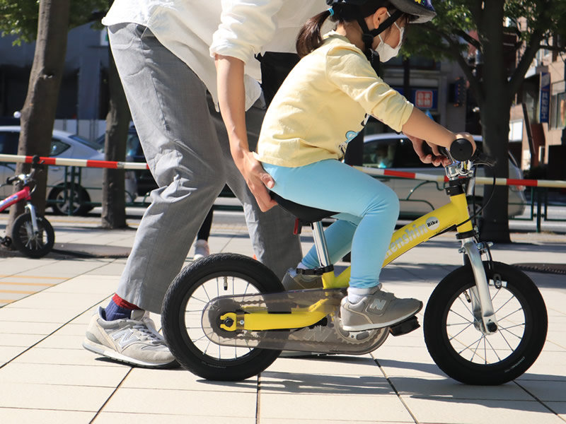 へんしんバイク イエロー 幼児用自転車 へんしんバイク イエロー 幼児