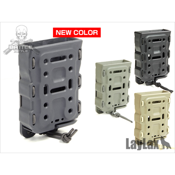 SCAR次世代電動ガン ドットサイト、マガジン4本・マガジンポーチ2つ他