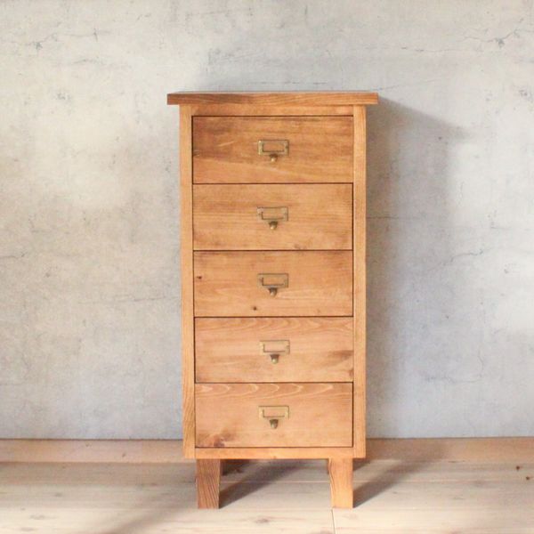 古く味のある木製の引き出し5杯 チェスト 古く味のある木製の