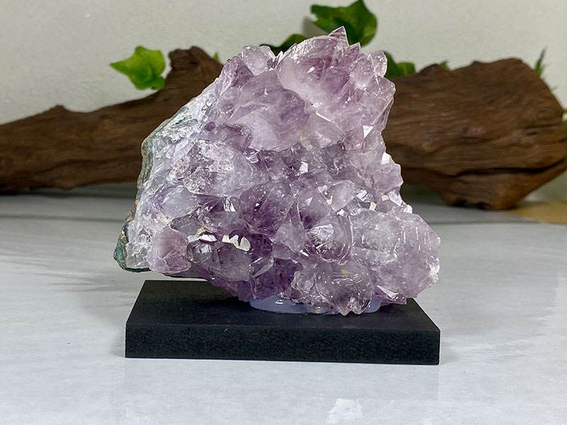 アメジストクラスター・台付 | 天然石・パワーストーンの卸専門店