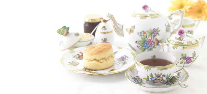 ヴィクトリア・ブーケ] ティーポット