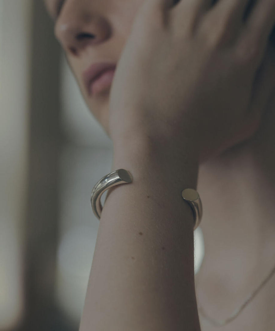 SIEG BANGLE – h'eres