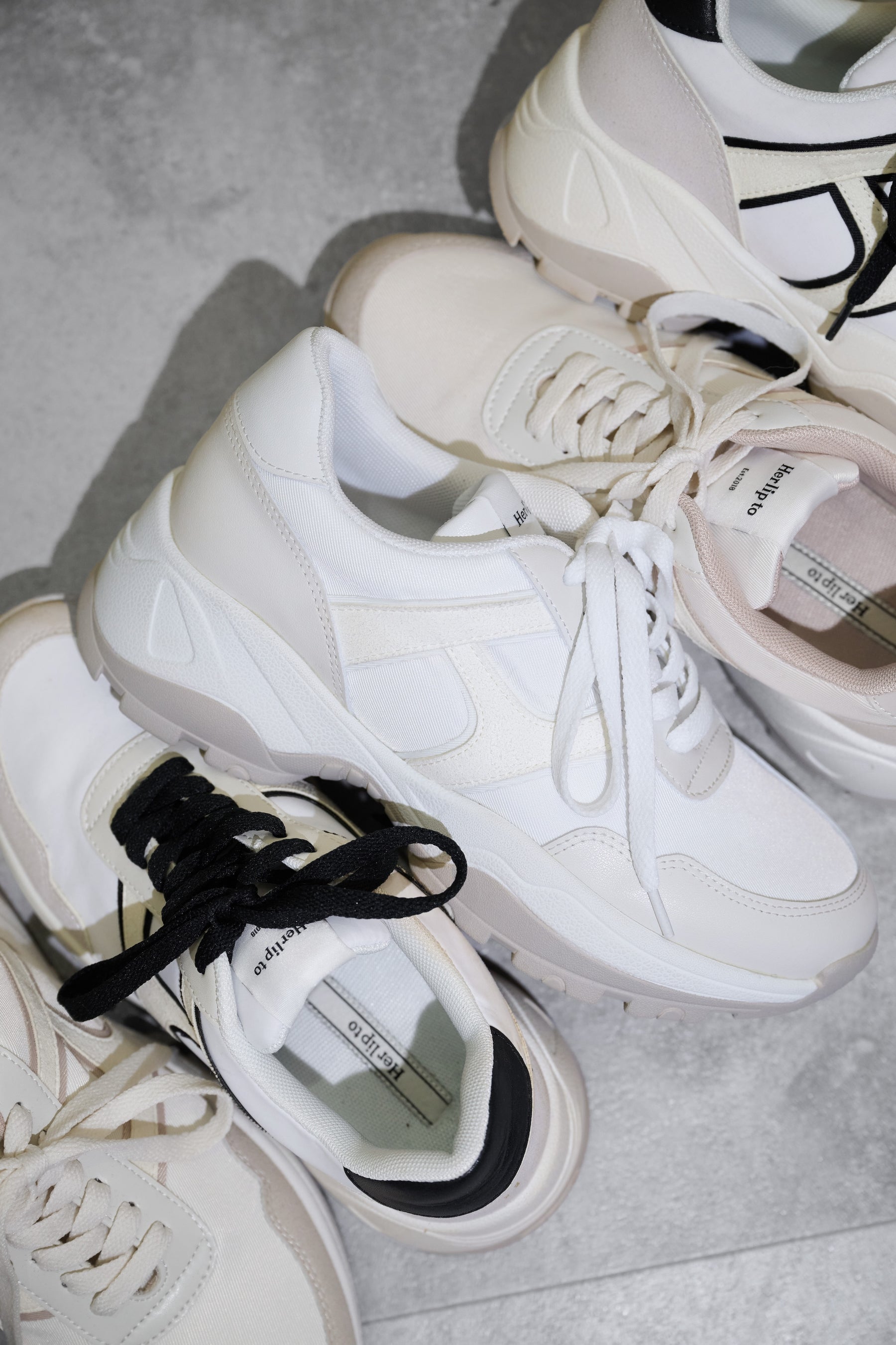 white / beige / black×white / bordeaux】Le City HLT Sneakers