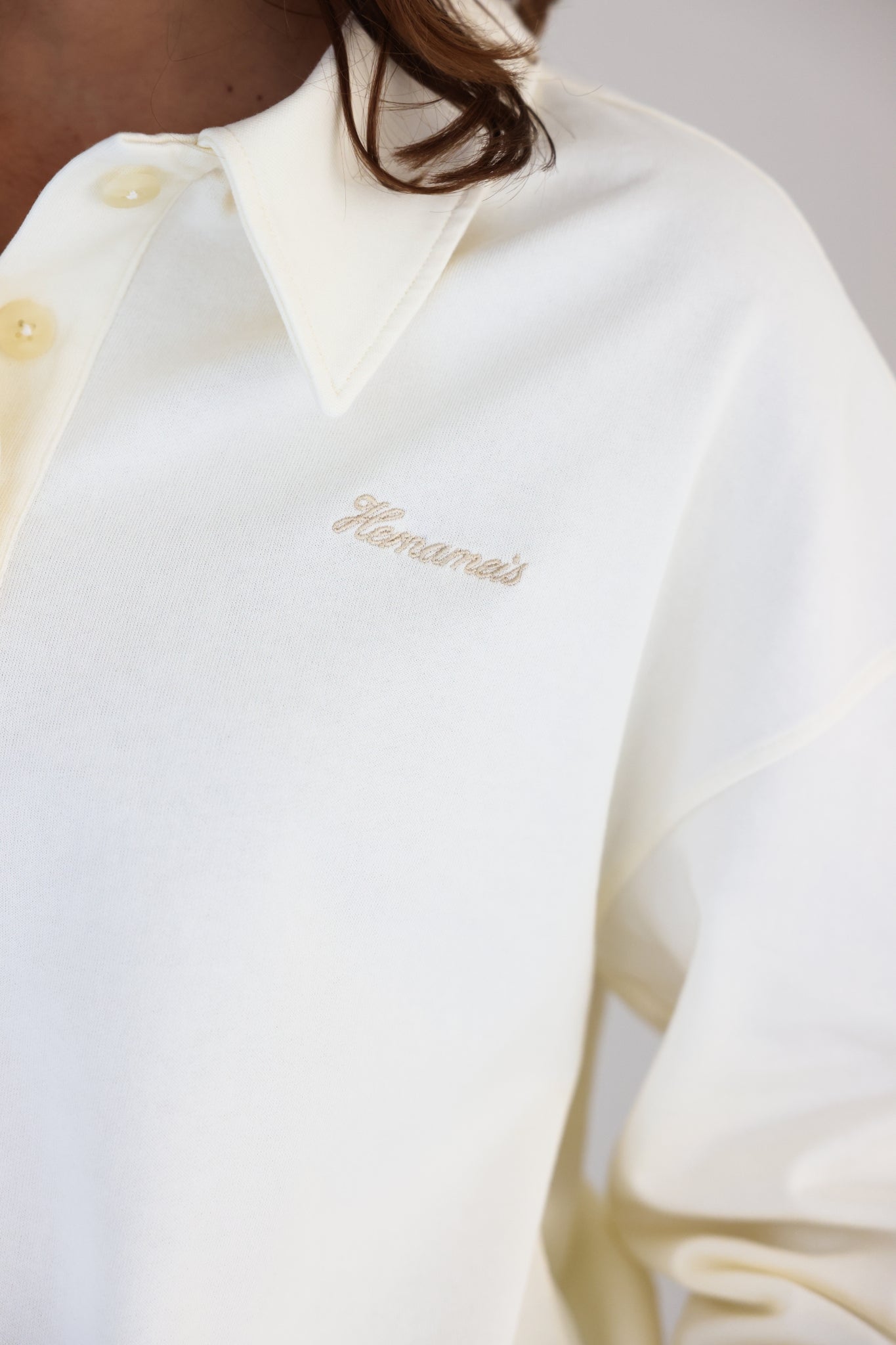 The Polo Sweatshirt Cream – HERNAMEIS the label