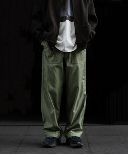 INTÉRIM/インテリム】GIZA BACK SATIN BAKER PANTS - OLIVE | 公式通販