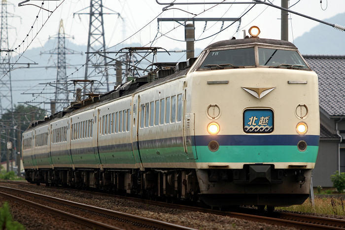 謙*過様 日本国有鉄道 『DC急行 しらゆき』 愛称板です。 謙*