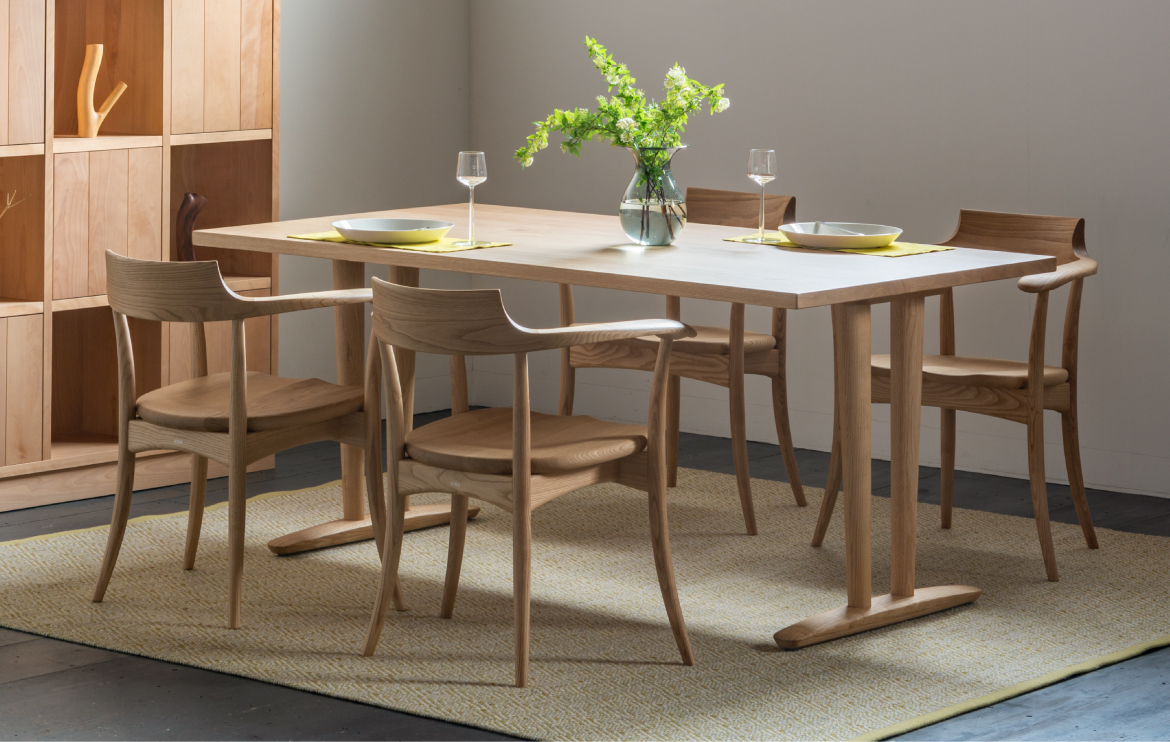 国産材限定商品 テーブル（4本脚） | 飛騨産業株式会社【公式】 | 飛騨