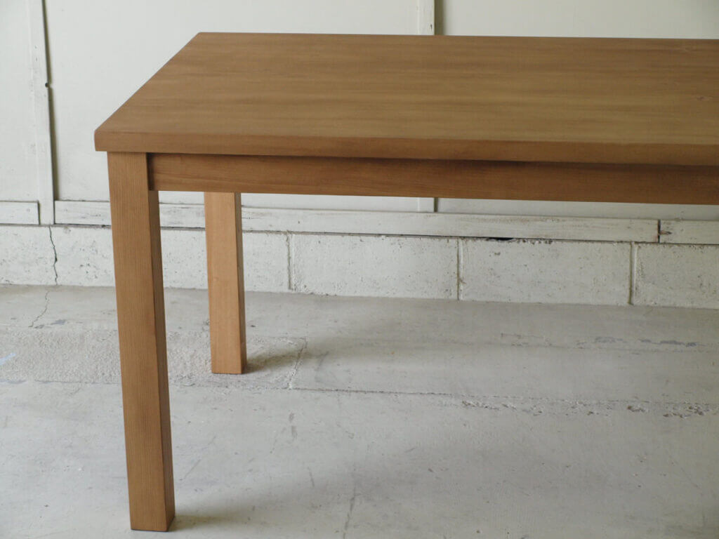 IKEA SJUHULT ダイニングテーブル オーク 無垢材 本当に綺麗です 4〜6