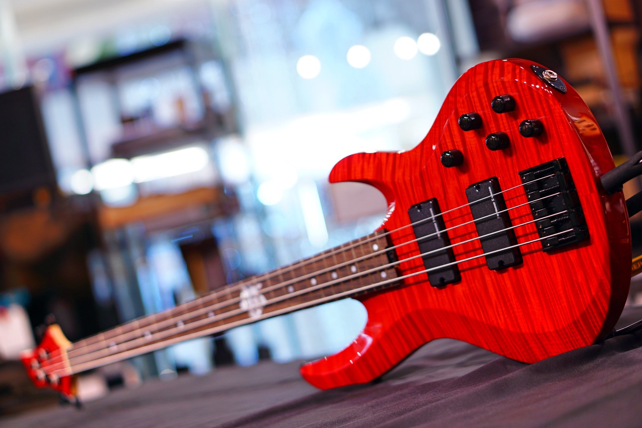 ESP Bass BTL LISA II *Limited edition*