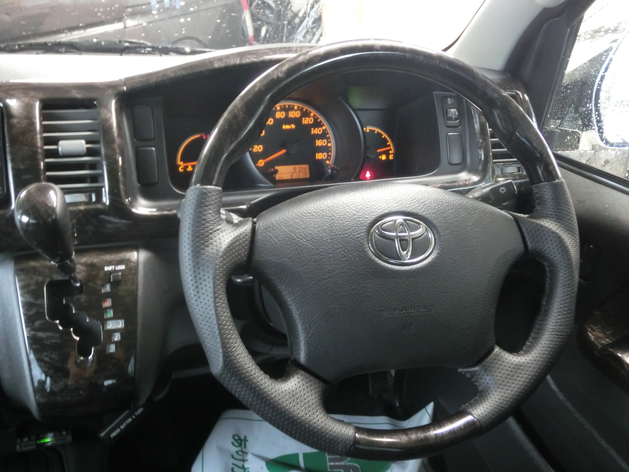 ハイエース200系 1型～3型標準専用インテリア3点KIT