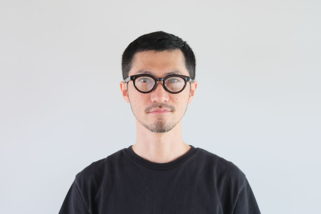 HibiMegane ONLINE SHOP | SNEAK PEEK スニークピーク［Black Dog col